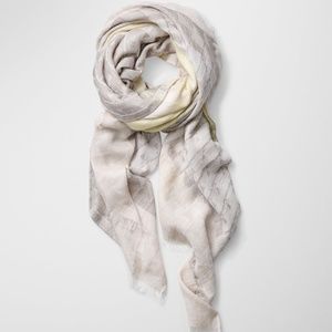 Aritzia Wilfred Deco Pop Blanket Scarf Sand/Birch